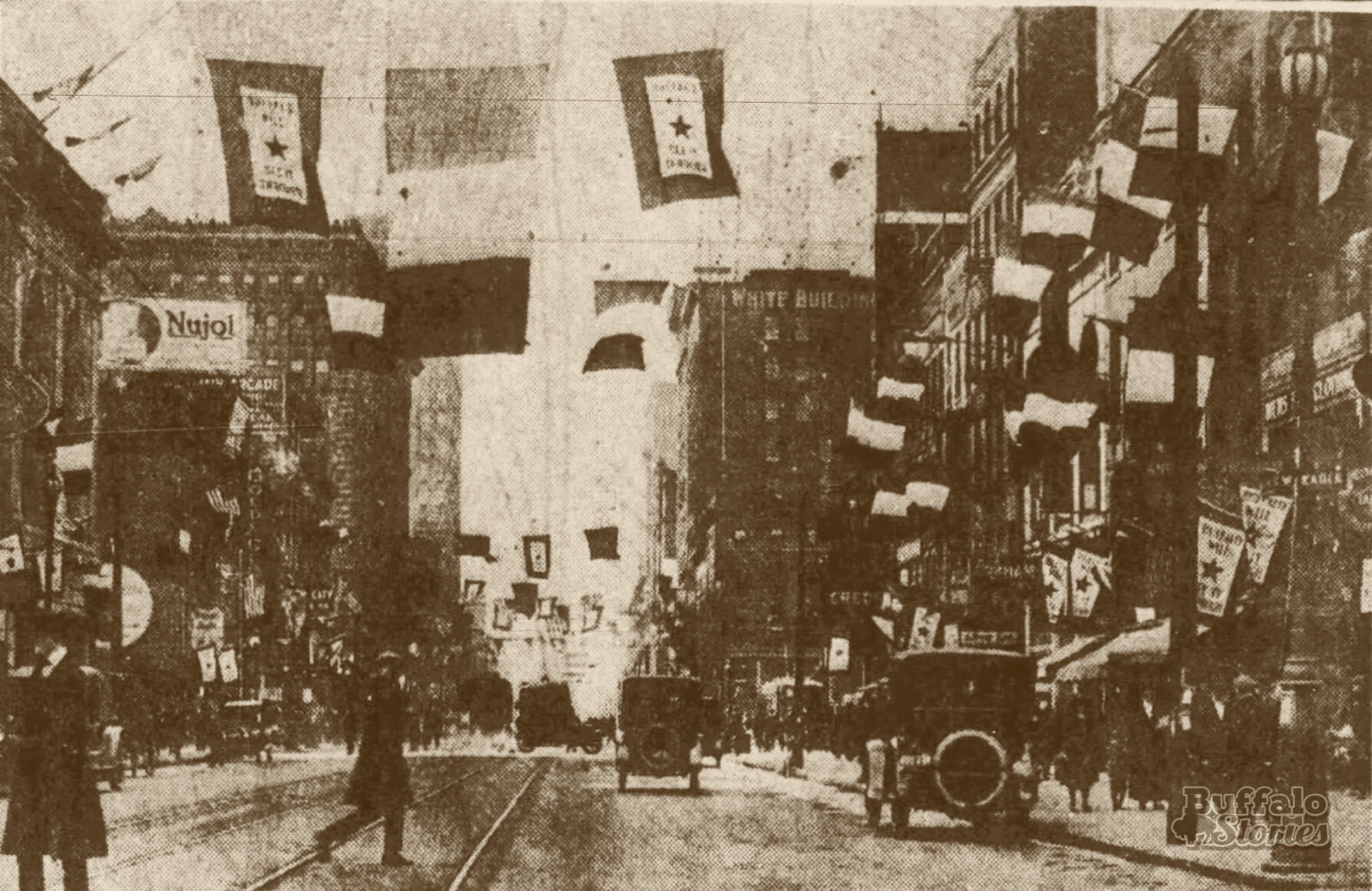 Main Street south from South Division 1919